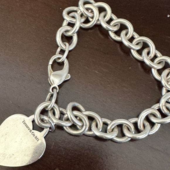 Tiffany Co Sterling Silver Round Circle Link Heart Bracelet 7.25" Box Pouch - Picture 5 of 8